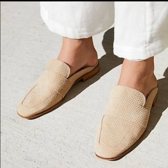 Free People at ease square toe suede loafers sz 7,5 - Picture 1 of 7